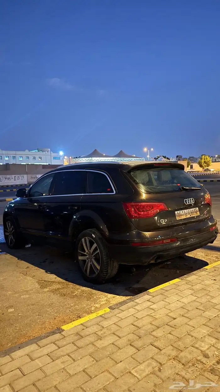 اودي Q7 3