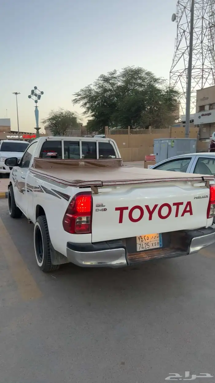 غطا حوض هايلوكس غماره ( استخدام كم يوم ) 0