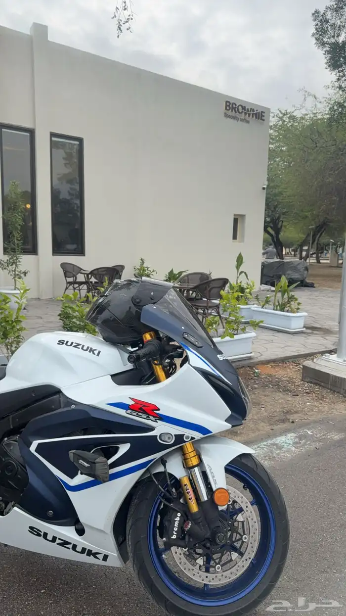 دباب ريس سوزوكي 1000 RR 4