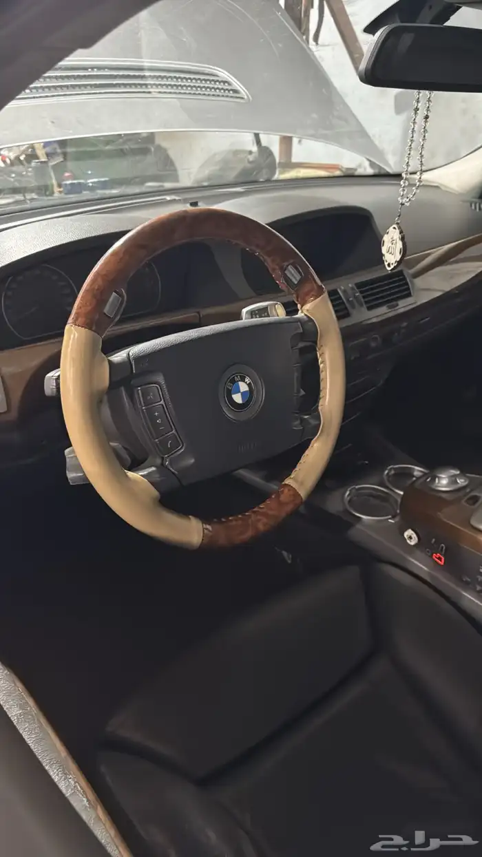 بس ام دبليو طراز 735Li. موديل 2003 3