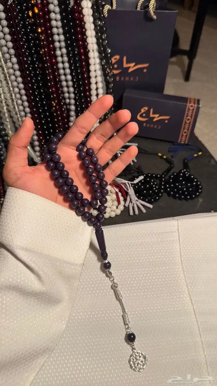 اقلام كارتير   ساعات   سبحات  نظارات 16