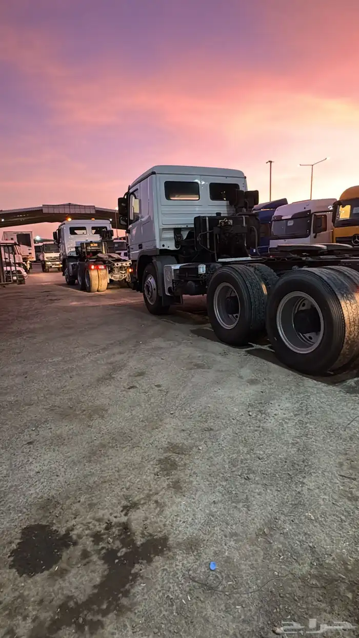 سكس راس اكترس العدد 4سيارات 2