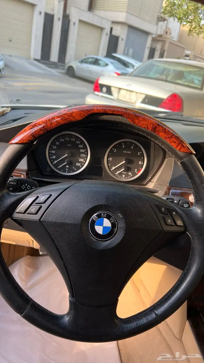 بي ام دبيلو 523i BMW 7