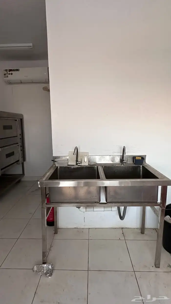 اغراض مطعم 5