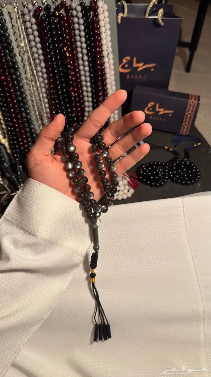 اقلام كارتير   ساعات   سبحات  نظارات 12