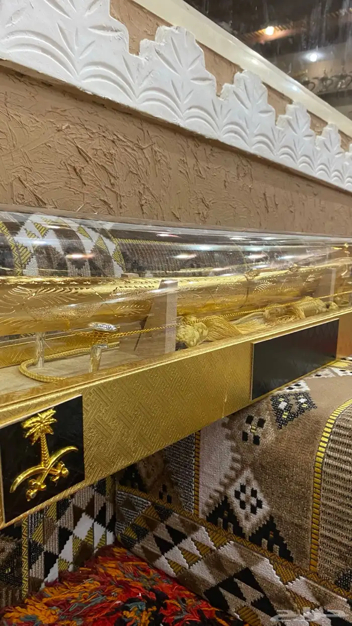 بوكس الاهداء الملكي 1