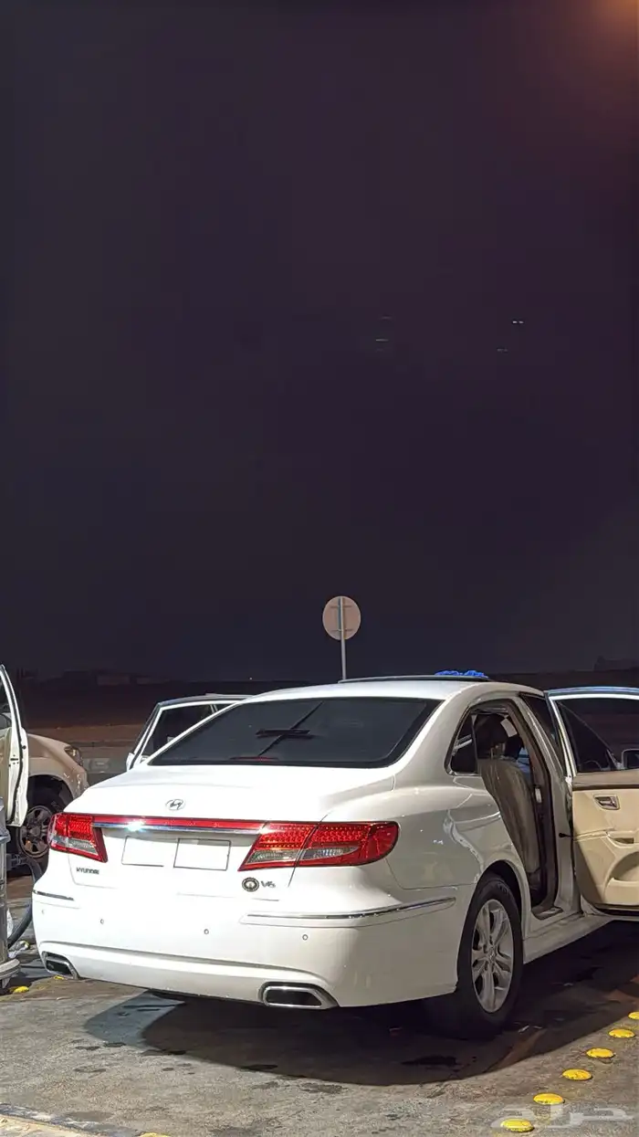 ازيرا 2011 فئة النص فل 1