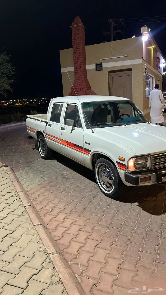 هايلكس 82 1
