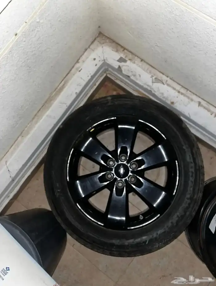 للبيع جنوط F150 FX موديل 2013 اسود 1