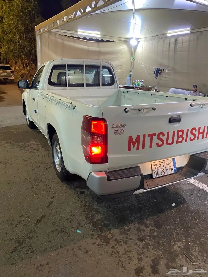 ميستوبيشي 2021 L200غماره بنزين للبيع 1