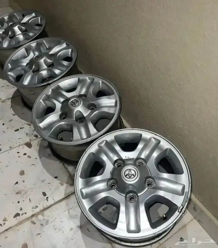 جنوط لاندكروزر اصليه 0