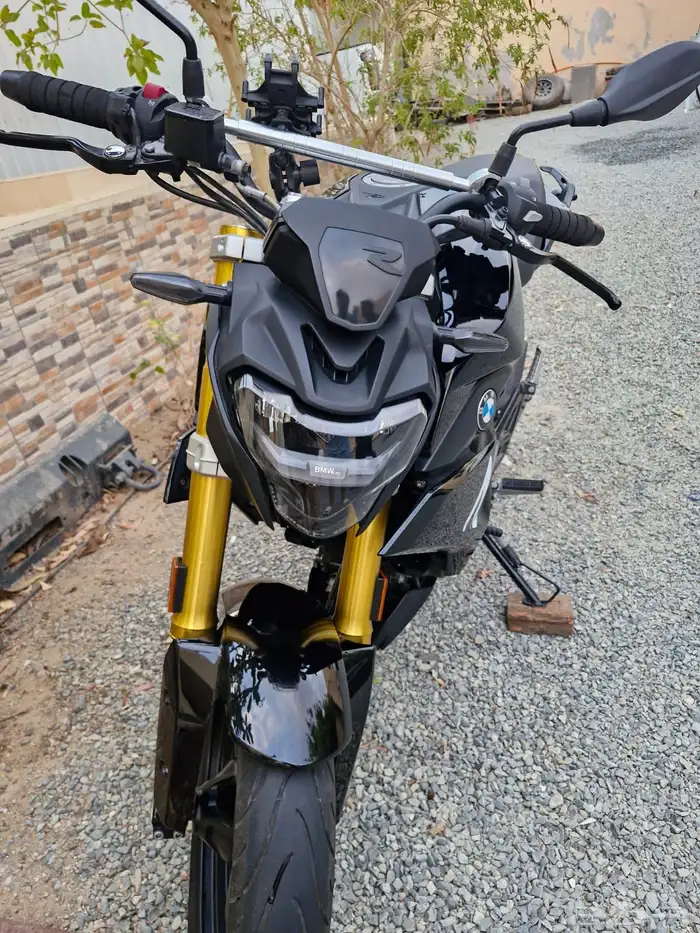 دباب BMW G310R 6