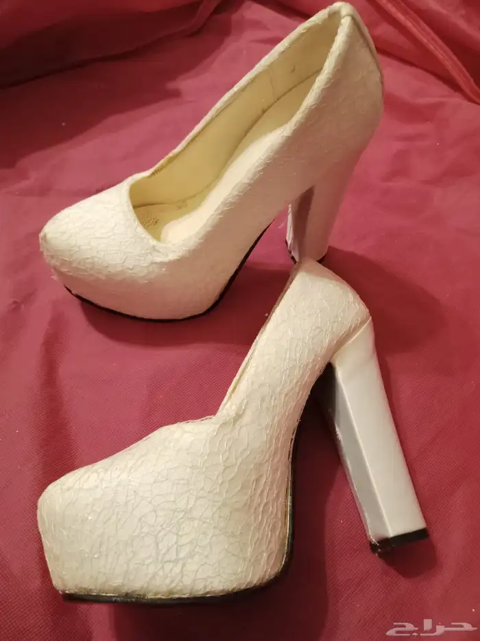 كعب فرح لون فضي استخدم مره واحد 1