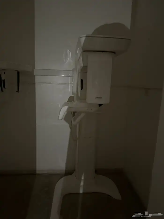 عرض مستوصف أسنان 38