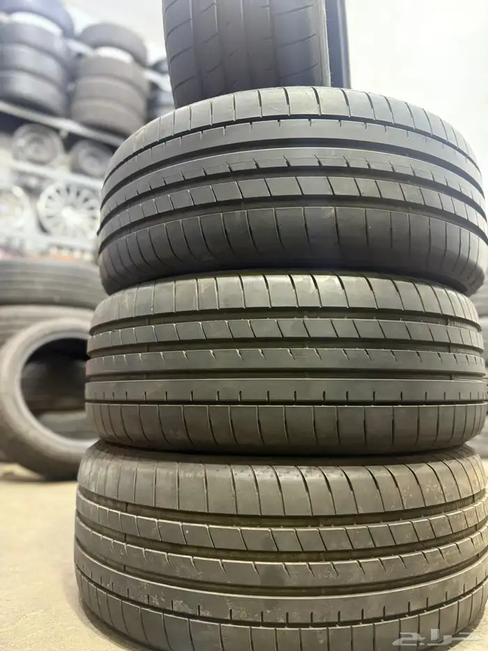 245 45 20 طقم كفرات منزل ما يفرق عن الجديد جودير 0