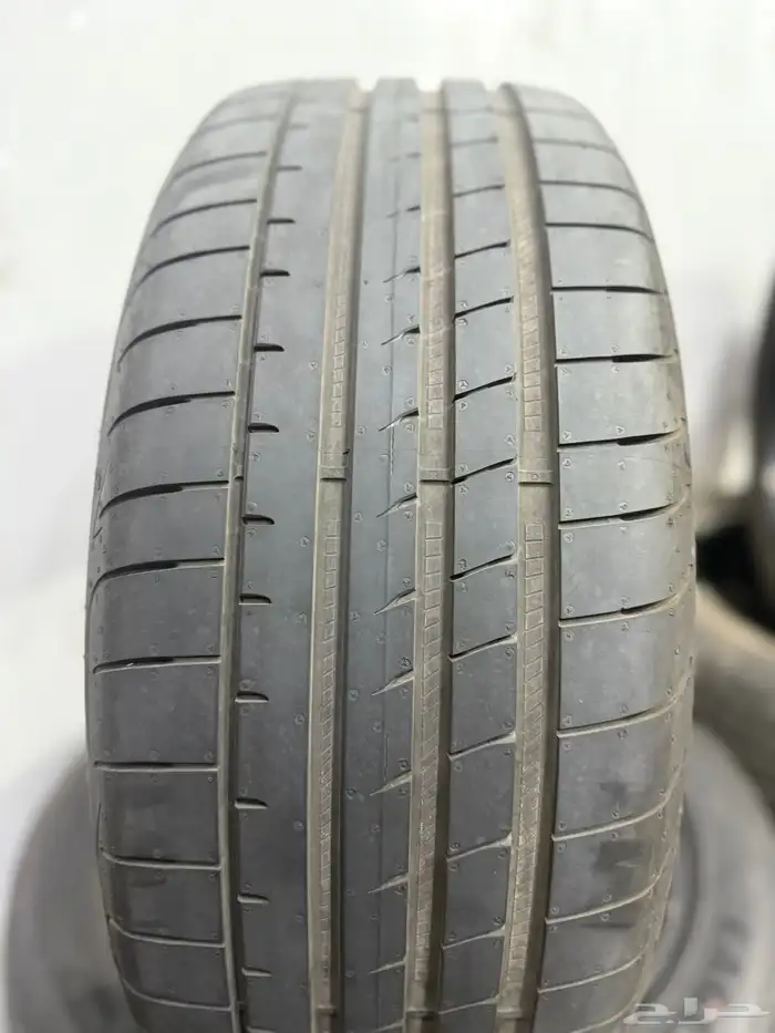 245 45 20 طقم كفرات منزل ما يفرق عن الجديد جودير 2