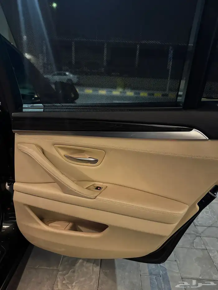 بي ام دبليو 520 20