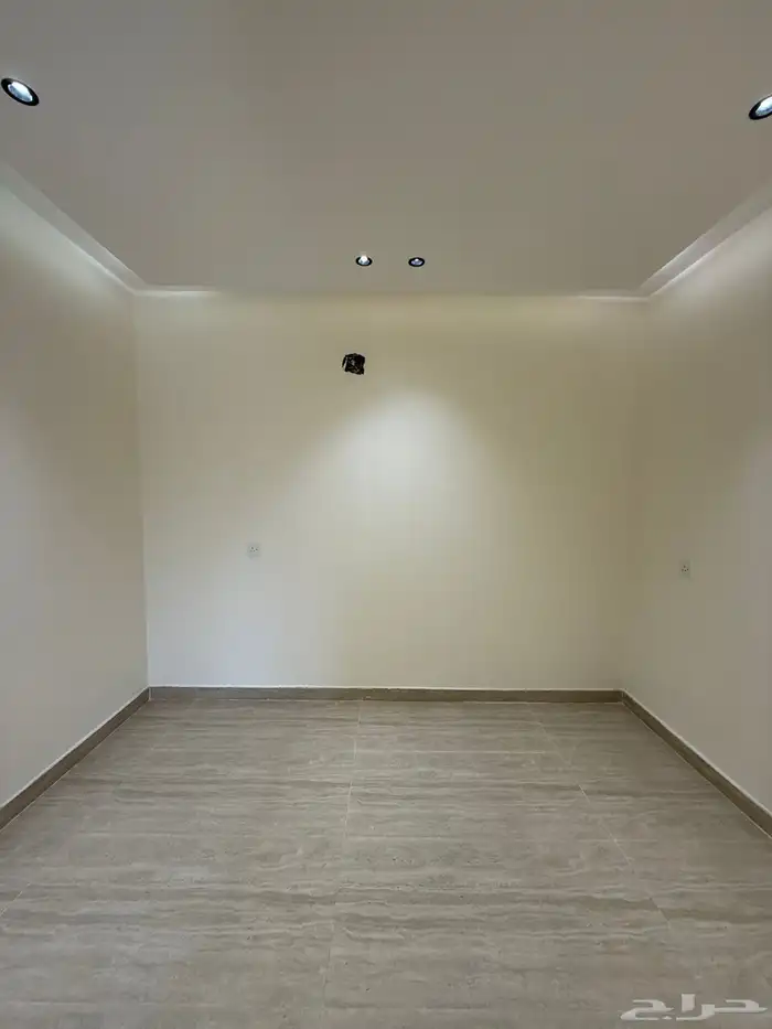 تاون هاوس فاخر للبيع الرياض اليرموك 7