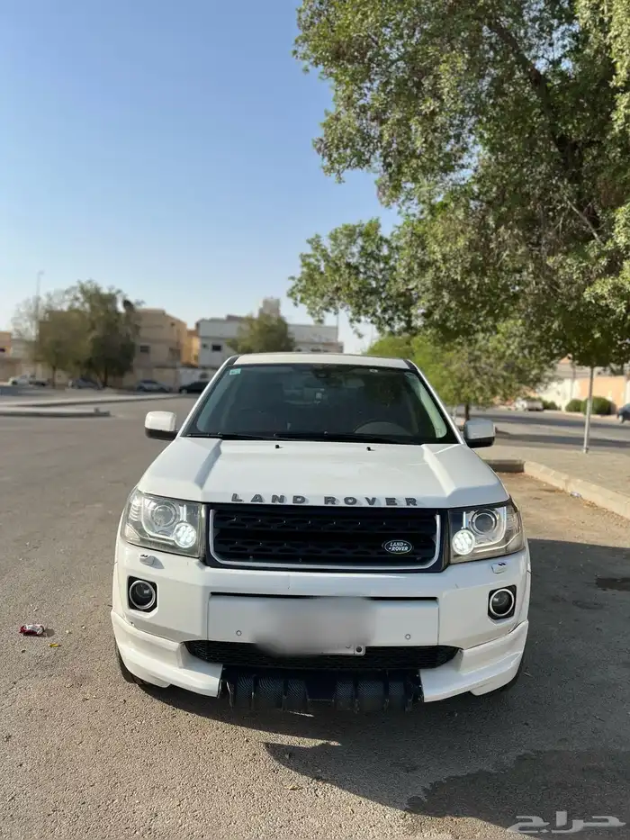 لاند روفر LR2 1