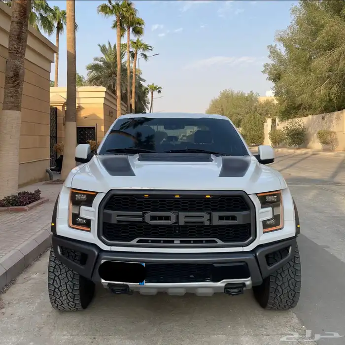 للبيع فورد رابتر F150 فل كامل 2017 8