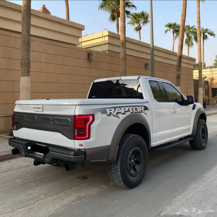 للبيع فورد رابتر F150 فل كامل 2017 5