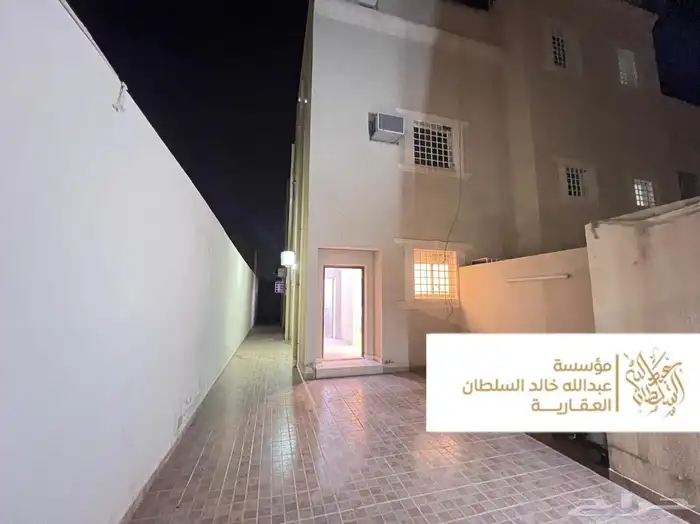 شقة للإيجار العليا   عنيزة 1