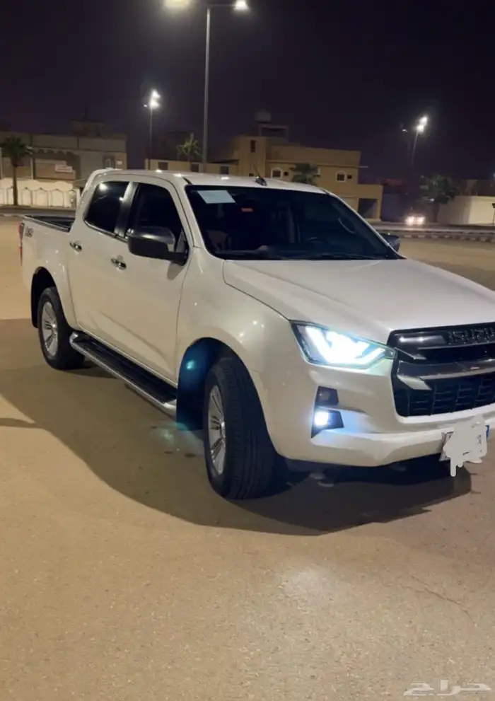 ايسوزا ديماكس دبل فل كامل 2022 0
