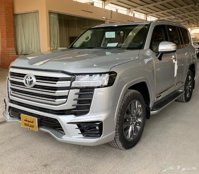 تويوتا لاندكروزر موديل 2023 1