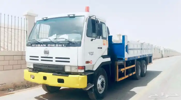شاحنة نيسان سكس Turbo UD 1