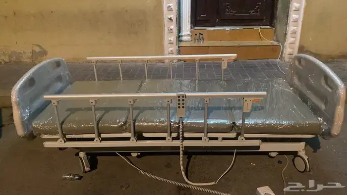 سرير طبي للبيع 3