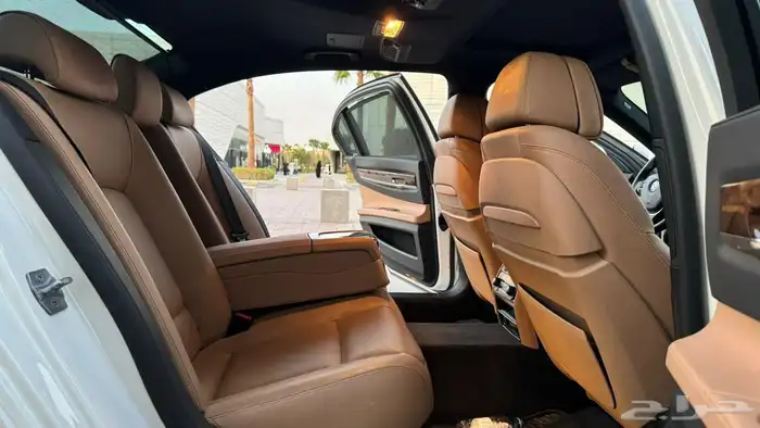 BMW 750LI نظيف ممشى قليل 5