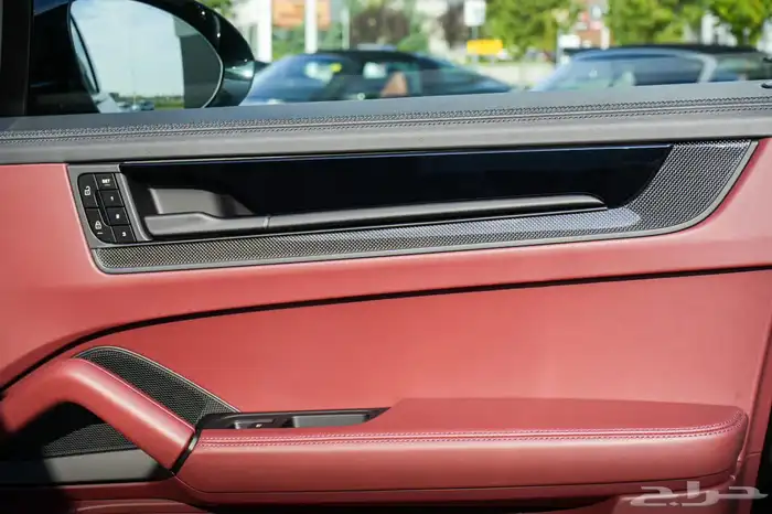 Porsche Cayenne GTS 2026 فل كامل جديد 15