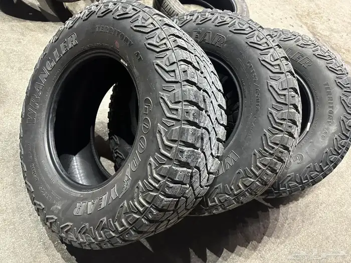 كفرات جودير نص حجري مقاس 325 65 18 2
