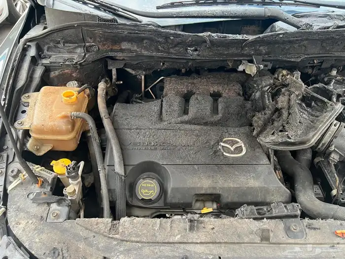 سيارة مازدا CX9 2010 ( نشب بها حريق) 6