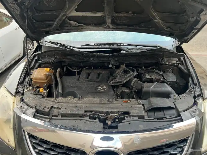 سيارة مازدا CX9 2010 ( نشب بها حريق) 5