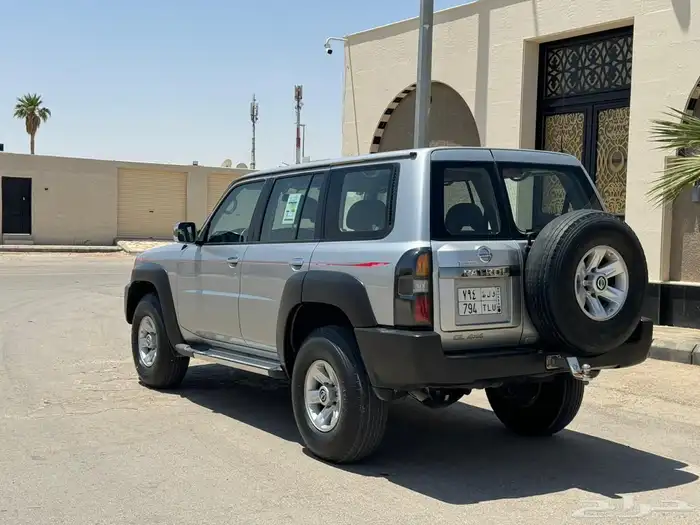 نيسان فتك ( تم البيع ) 4