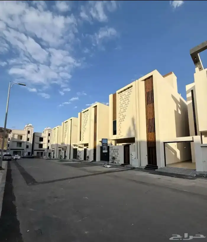 ادوار أرضية مودرن بمدخل سياره 2