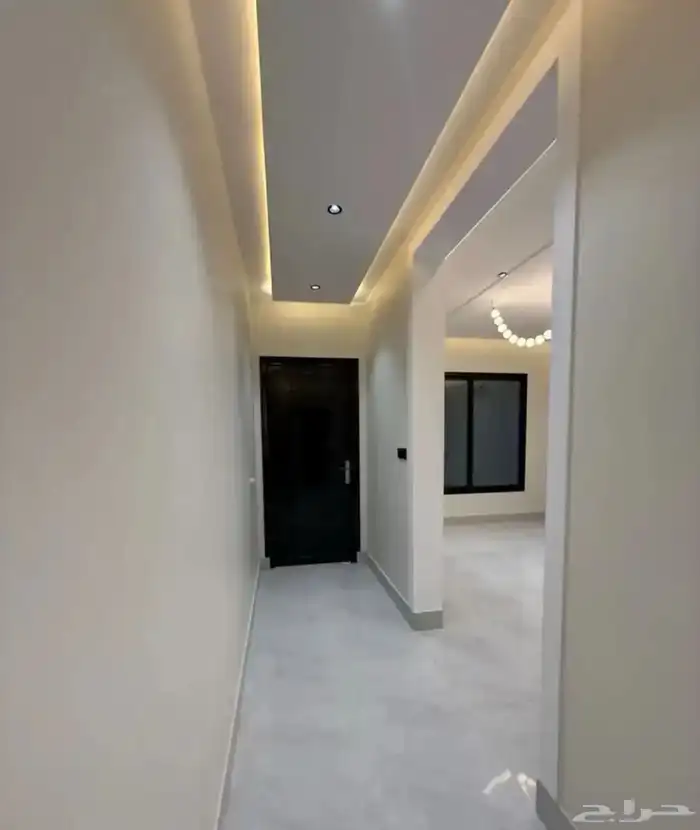 ادوار أرضية مودرن بمدخل سياره 13