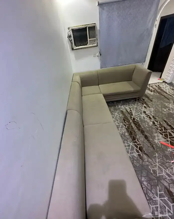 كنب للبيع مكون من أربع قطع 0