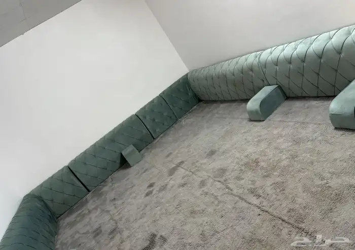 استراحه بحوشين وقسمين كامله موثثه للايجار 5