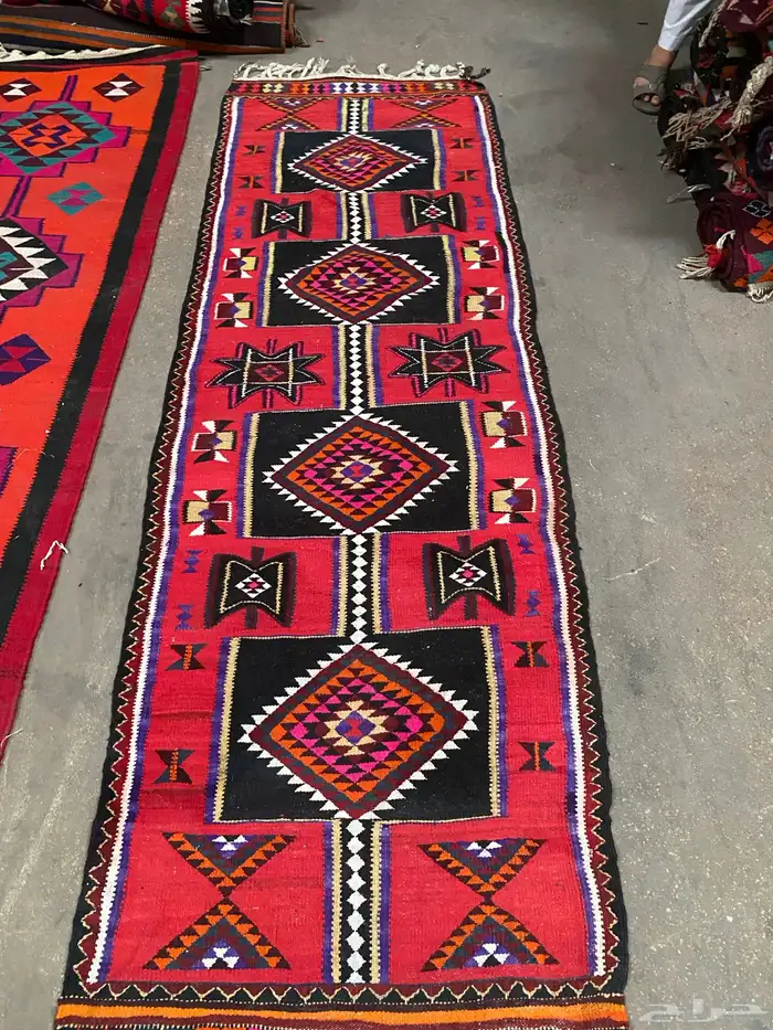 فرشات عراقي البدوي عمرها اكثر من 60. سنه 3