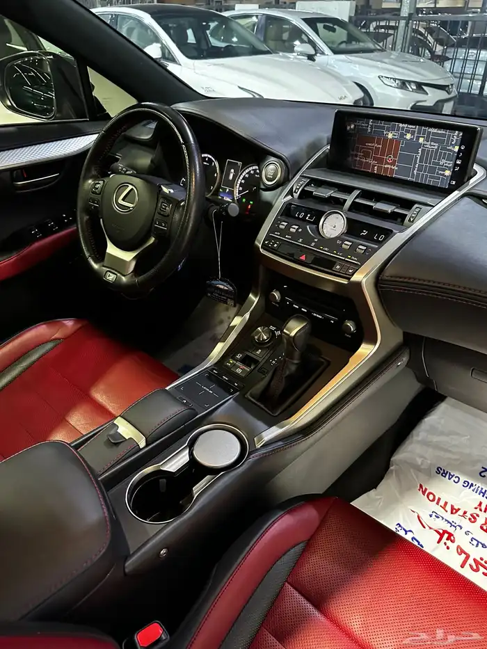 لكزس NX300 2020 وكالة 37