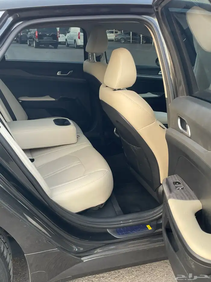 كيا اوبتيما 2023 بنزين بطاقه جمركيه وارد كوريا 17