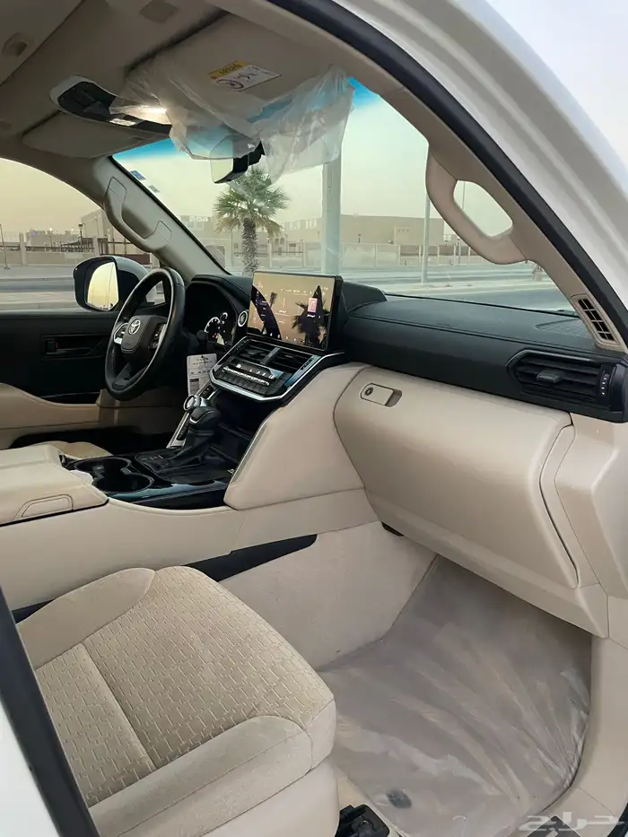 لاندكلوزر gxr 2022 L3 22