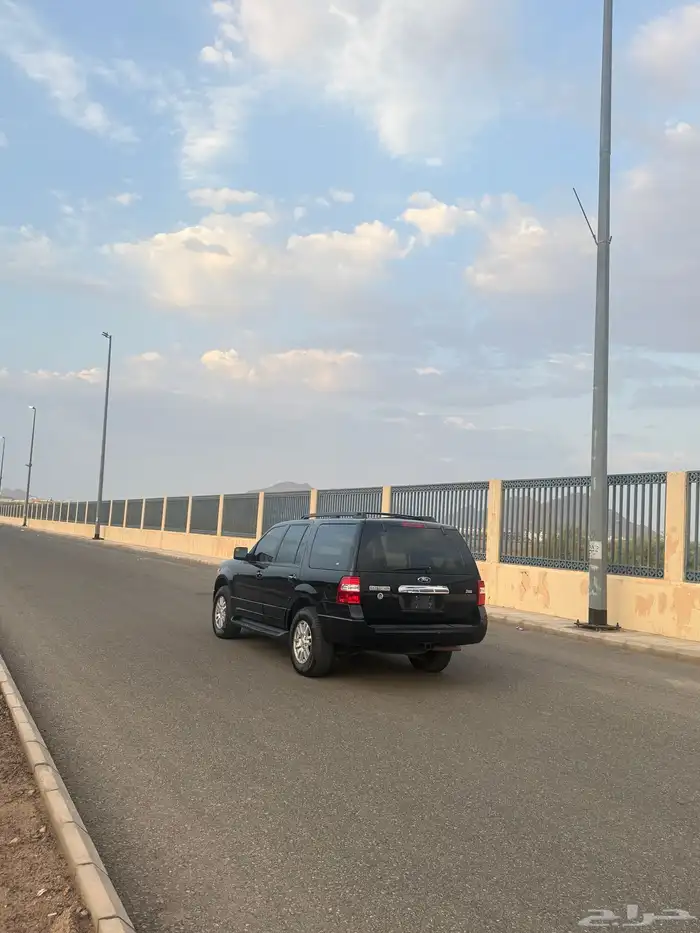 فورد اكسبدشن 2013 نص فل نظيف جدا 8