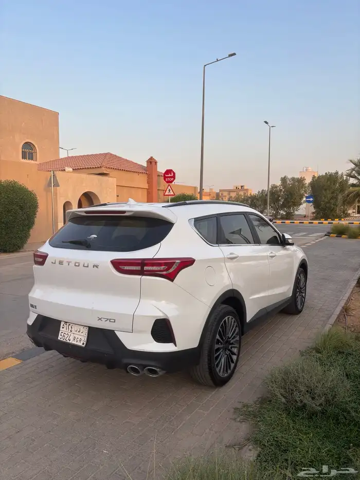 جيتور X70 e فل الرياض 7مقاعد 14