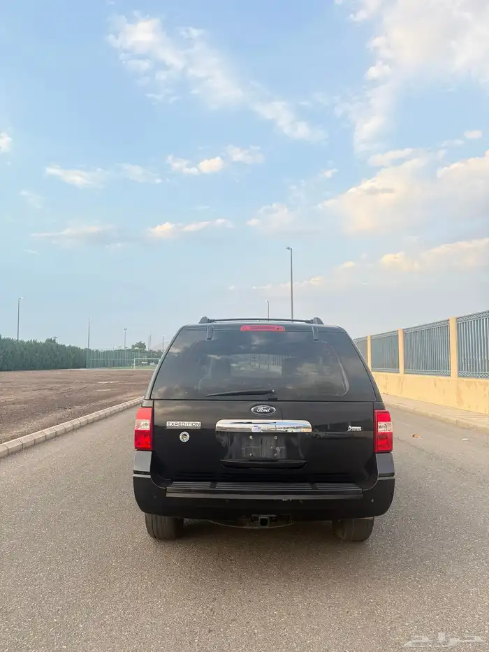 فورد اكسبدشن 2013 نص فل نظيف جدا 6