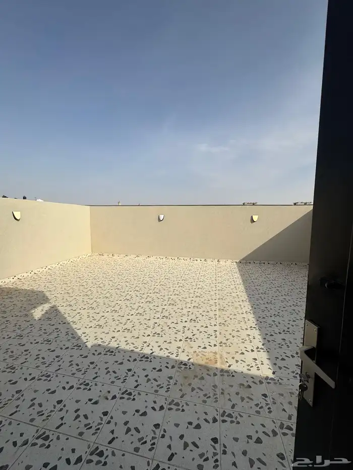 فلل مودرن 200 م حي المهديه 9