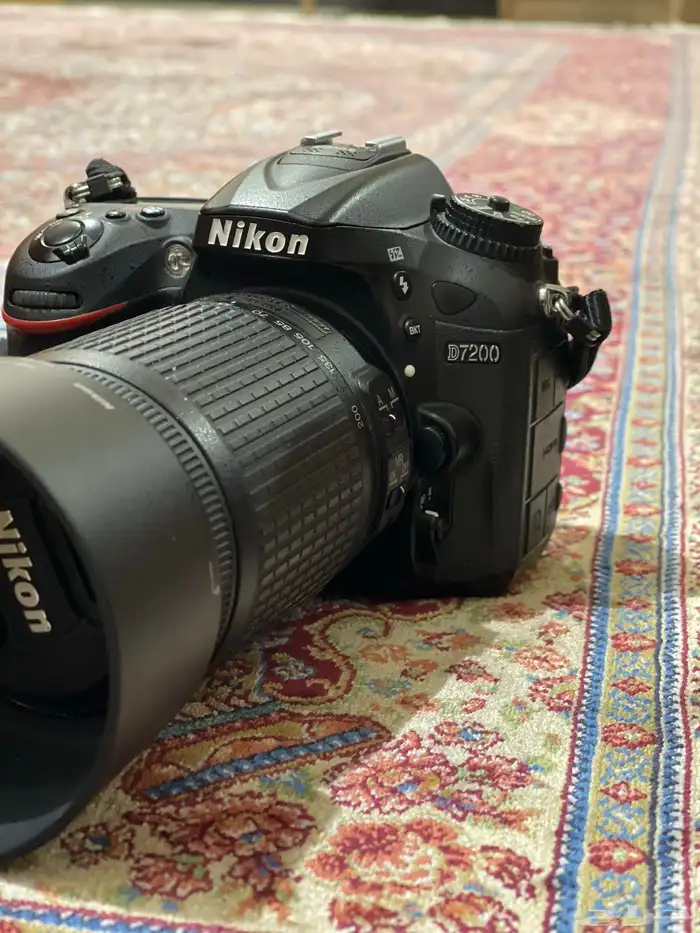 كاميرا نيكون nikon d7200 2