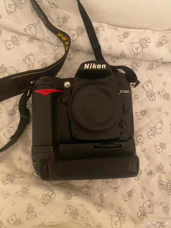 نيكون D7000 2